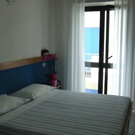 Morotti Отель Мизано-Адриатико