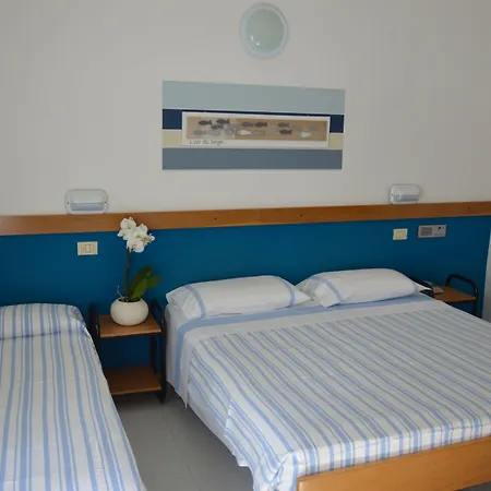 Отель Morotti Мизано-Адриатико